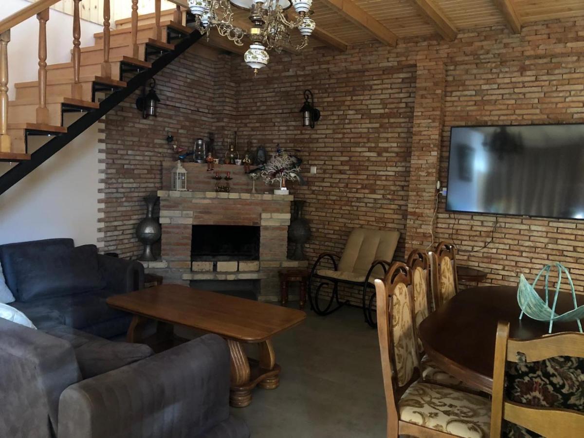 Cozy Place In Kazbegi Exterior photo